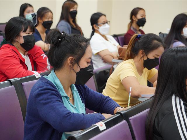 สร้าง Content สินค้าจากพื้นที่ราบสูง เพื่อขายออนไลน์