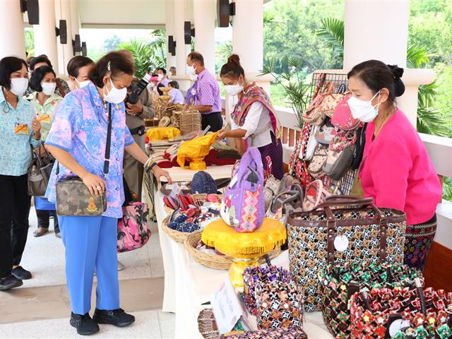 พิธีพระราชทานปริญญาบัตร