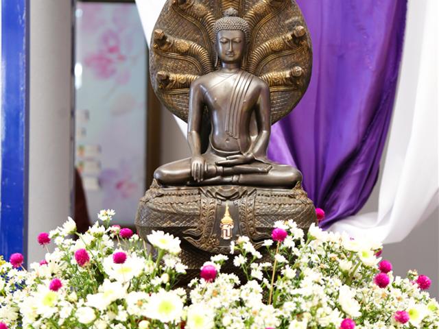 มหาวิทยาลัยพะเยาจัดพิธีสระเกล้าดำหัว นายกสภามหาวิทยาลัยพะเยา และกรรมการสภามหาวิทยาลัยผู้ทรงคุณวุฒิ เนื่องในเทศกาลสงกรานต์