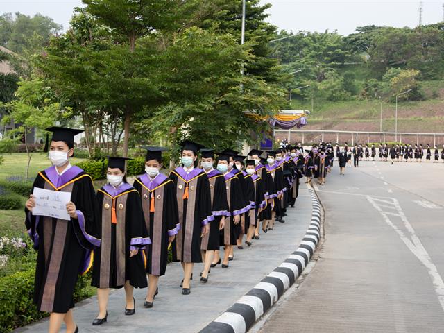 คณะกรรมการดำเนินงานพิธีพระราชทานปริญญาบัตร คณะศิลปศาสตร์ ดำเนินการฝึกซ้อมบัณฑิต เพื่อเตรียมความพร้อมการเข้ารับพระราชทานปริญญาบัตร ประจำปีการศึกษา ๒๕๖๓