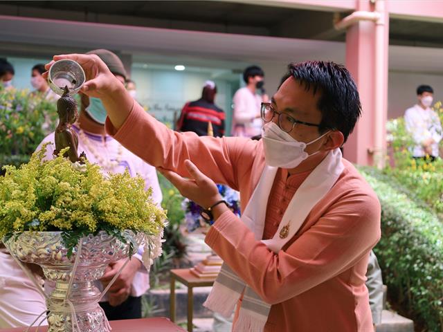 คณะเภสัชศาสตร์ พิธีสืบสานประเพณีสระเกล้าดำหัว