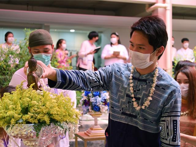 คณะเภสัชศาสตร์ พิธีสืบสานประเพณีสระเกล้าดำหัว