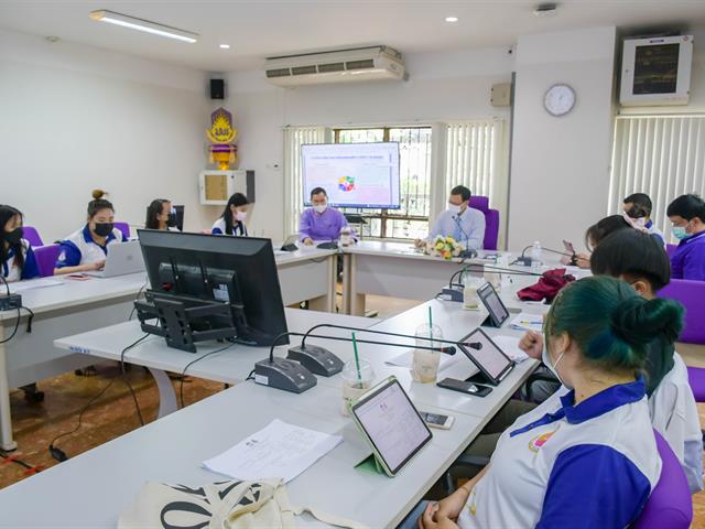 วิทยาลัยการศึกษา จัดประชุมสโมสรนิสิต เพื่อแถลงนโยบายและทิศทางการพัฒนาวิทยาลัยการศึกษา ด้านการพัฒนาคุณภาพนิสิต 