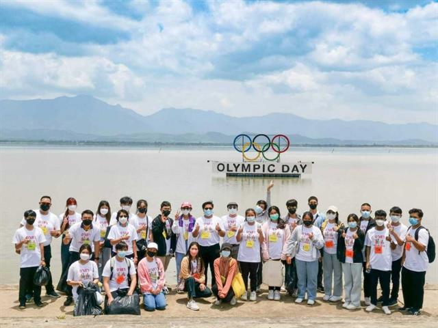 r ในกิจกรรม "เดิน-วิ่ง OLYMPIC DAY 2022"