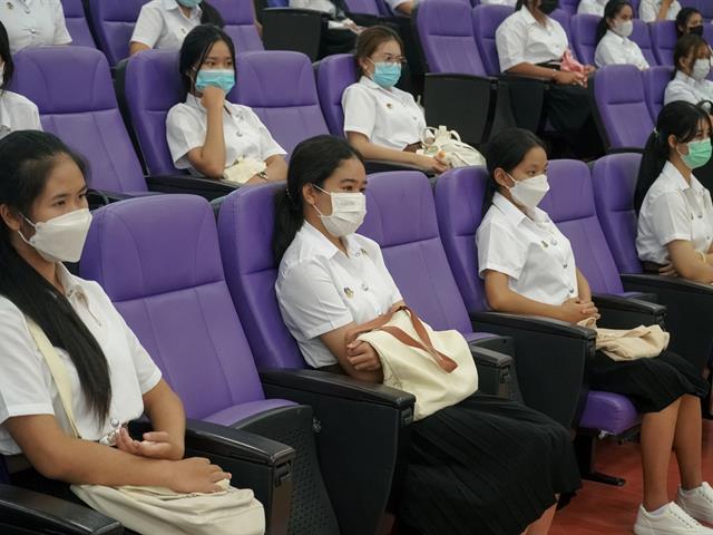 ปฐมนิเทศนิสิตใหม่ ต้อนรับฟ้ามุ่ยช่อที่ 12