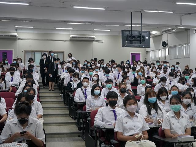 ปฐมนิเทศนิสิตใหม่ ต้อนรับฟ้ามุ่ยช่อที่ 12
