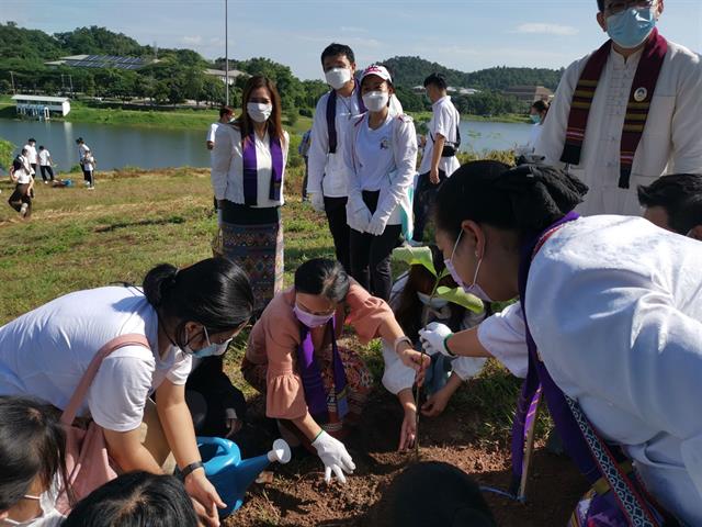 กิจกรรมเปิดบ้านต้อนรับน้องใหม่