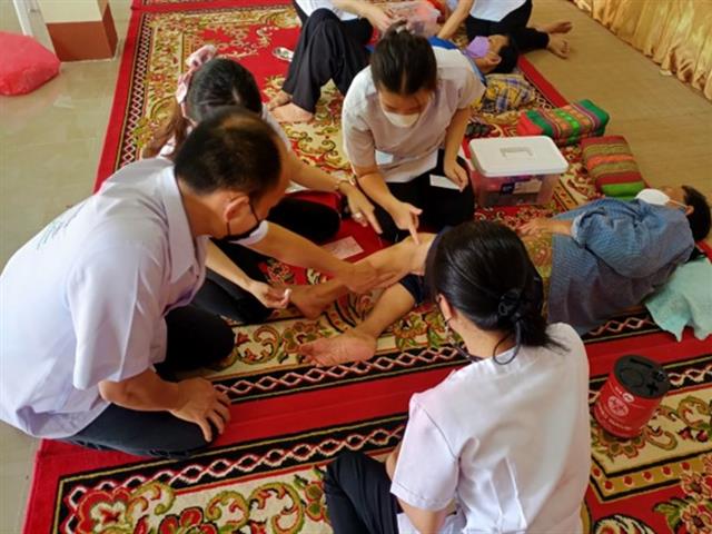 คณะสาธารณสุขศาสตร์ สาขาการแพทย์แผนจีน ได้จัดโครงการแพทย์จีน มพ.สู่ชุมชน ณวัดบ้านตุ่นใต้