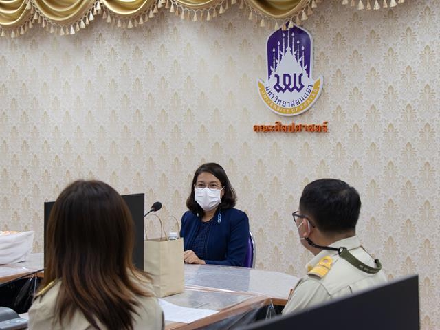 คณะศิลปศาสตร์ ให้การต้อนรับผู้บริหารจากโรงเรียนเฉลิมพระเกียรติสมเด็จพระศรีนครินทร์ พะเยา