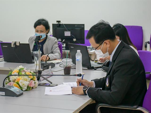 วิทยาลัยการศึกษา จัดโครงการฝึกประสบการณ์วิชาชีพครูในสถานศึกษา (ฝึกสอน) กิจกรรมที่ 13 สัมมนาการฝึกปฏิบัติวิชาชีพระหว่างเรียน (หลักสูตร 4 ปี)