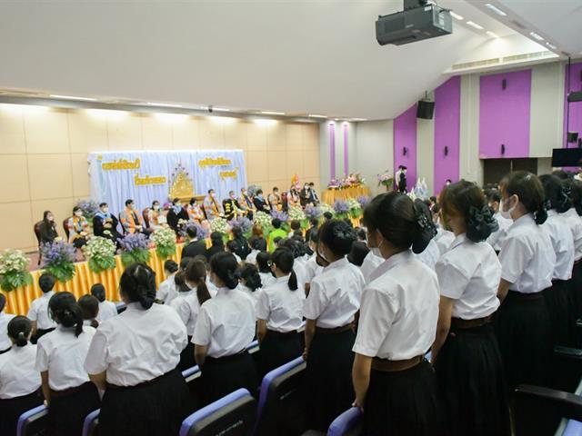 วิทยาลัยการศึกษา ร่วมกับสโมสรนิสิต จัดพิธีไหว้ครู ประจำปีการศึกษา 2565 “เสน่ห์ศิลป์ ถิ่นล้านนา คุรุนิสิตนิสิตา บูชาครู”