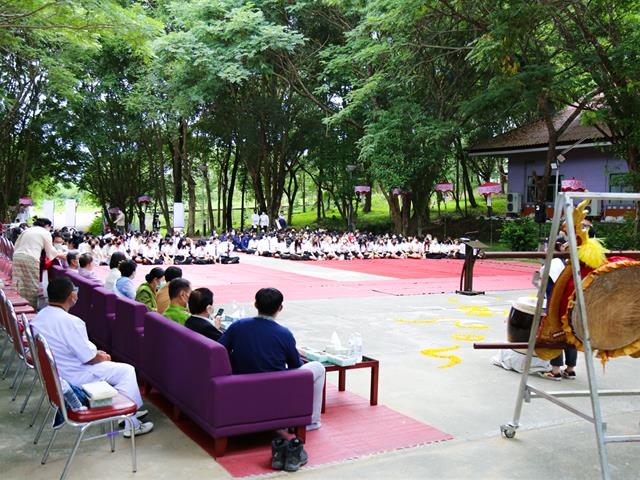 คณบดีคณะสหเวชศาสตร์ ร่วมพิธีไหว้ครูสล่าและไหว้ครูพื้นเมือง (ไหว้ครูกิ๋นอ้อพญา) ของคณะสถาปัตยกรรมศาสตร์และศิลปกรรมศาสตร์ มหาวิทยาลัยพะเยา