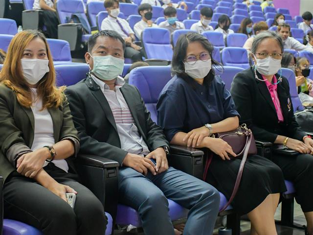วิทยาลัยการศึกษา ดำเนินโครงการฝึกประสบการณ์วิชาชีพครูในสถานศึกษา (ฝึกสอน) กิจกรรมที่ 14 กิจกรรมส่งเสริมการใช้พื้นที่การเรียนรู้ และการจัดการเรียนรู้ที่ตอบสนองความแตกต่าง