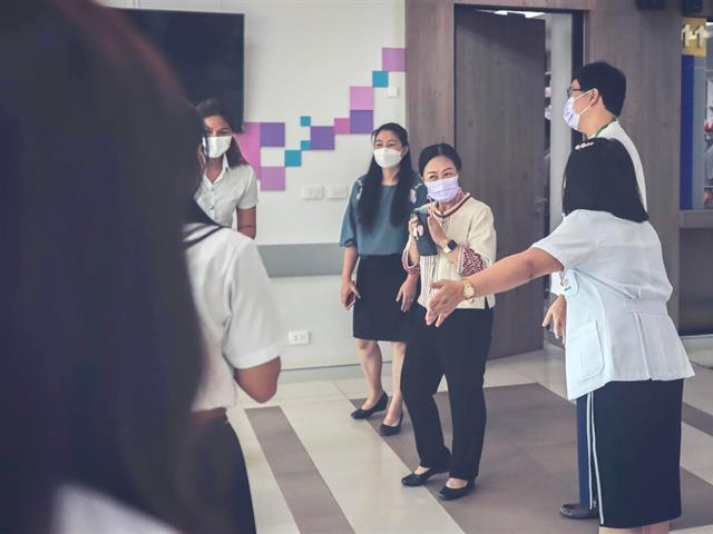      คณะสาธารณสุขศาสตร์ มหาวิทยาลัยพะเยา จัดโครงการประชาสัมพันธ์ให้ความรู้การดูแลสุขภาพด้วยศาสตร์การแพทย์แผนจีน