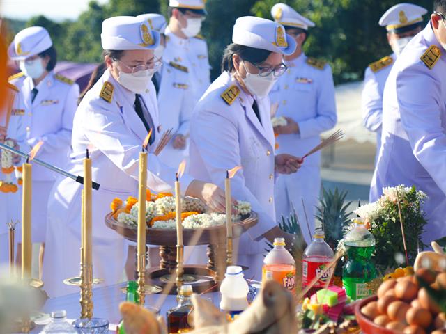 พิธีสถาปนามหาวิทยาลัยพะเยา