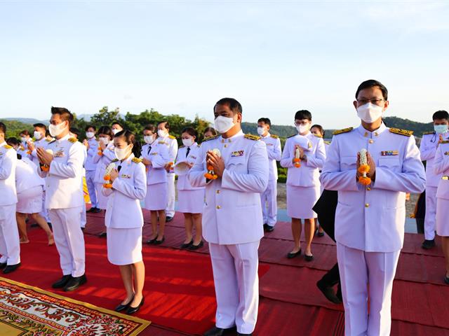 วิทยาลัยการศึกษา เข้าร่วมพิธีวันสถาปนามหาวิทยาลัยพะเยา ครบรอบ 12 ปี ณ ลานพระบรมราชานุสาวรีย์ สมเด็จพระนเรศวรมหาราช หน้ามหาวิทยาลัยพะเยา