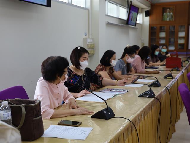 การพยาบาลรวมใจสร้างวิถีใหม่เพื่อสุขภาพและสิ่งแวดล้อมที่ยั่งยืน