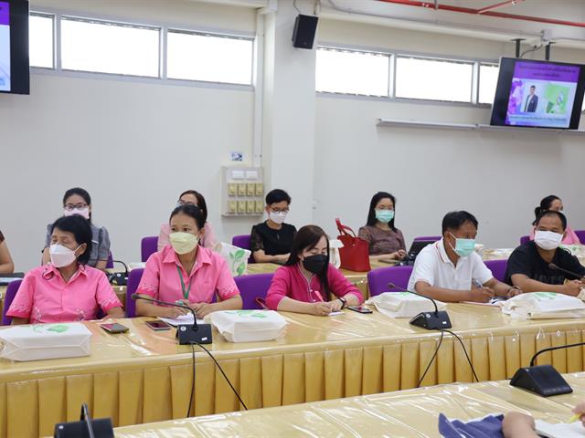 การพยาบาลรวมใจสร้างวิถีใหม่เพื่อสุขภาพและสิ่งแวดล้อมที่ยั่งยืน