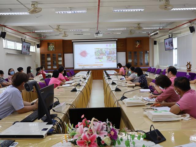 การพยาบาลรวมใจสร้างวิถีใหม่เพื่อสุขภาพและสิ่งแวดล้อมที่ยั่งยืน