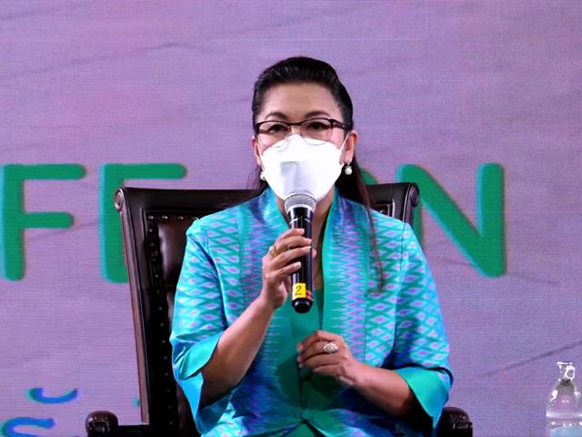 วิทยาลัยการศึกษา ร่วมพิธีประกาศเกียรติคุณตราสัญลักษณ์ G – Green ระดับประเทศ  Green For Life ON EARTH ผ่านระบบ Online ด้วย Application ZOOM 