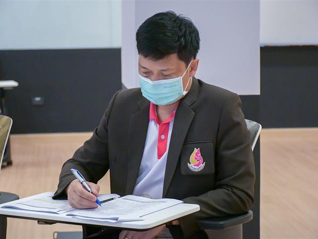 วิทยาลัยการศึกษา เข้าร่วมโครงการอบรมเชิงปฏิบัติการ  “การวิเคราะห์ตนเองและการจัดทำแผนการพัฒนาองค์กร”