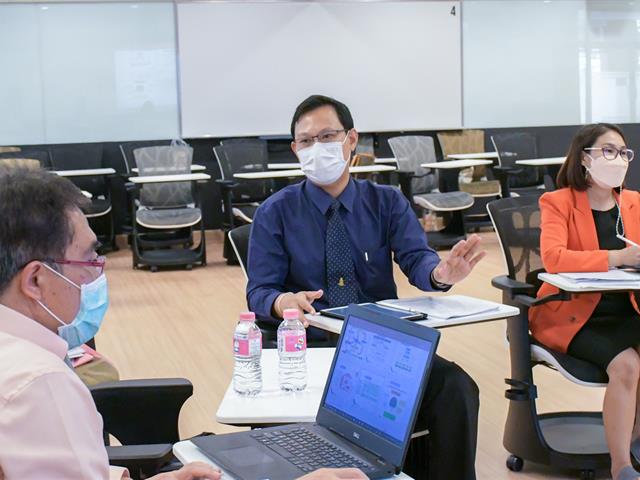 วิทยาลัยการศึกษา เข้าร่วมโครงการอบรมเชิงปฏิบัติการ  “การวิเคราะห์ตนเองและการจัดทำแผนการพัฒนาองค์กร”