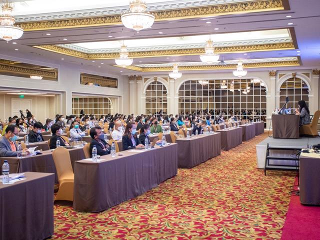 วิทยาลัยการศึกษา เข้าร่วมโครงการสัมมนา เรื่อง “แนวทางการเขียน จัดพิมพ์ เผยแพร่ตำราและหนังสือวิชาการ”