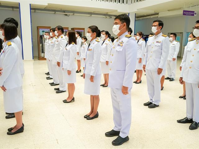 พิธีถวายสัตย์ปฏิญาณเพื่อเป็นพนักงานมหาวิทยาลัยที่ดีและพลังของแผ่นดิน