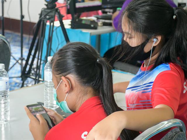 วิทยาลัยการศึกษา ดำเนินโครงการขับเคลื่อนศูนย์การเรียนรู้วัฒนธรรมและภูมิปัญญาตำบลดอกคำใต้ กิจกรรม “เทคนิคการขายออนไลน์ – ไลฟ์สดอย่างไรให้ปัง”