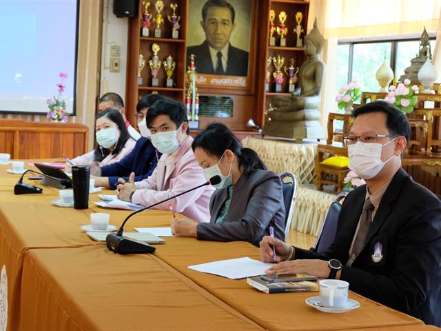 วิทยาลัยการศึกษา ดำเนินการติดตามการฝึกประสบการณ์วิชาชีพครู  ณ โรงเรียนชุมชนบ้านแม่ใส โรงเรียนฟากกว๊านวิทยาคม และโรงเรียนอนุบาลพะเยา จังหวัดพะเยา