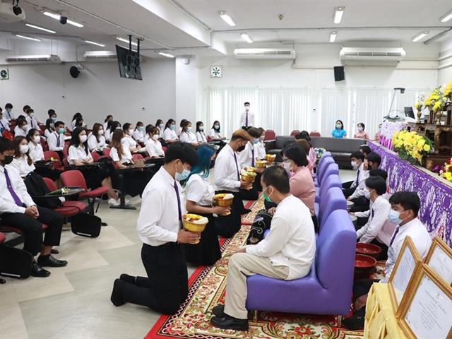 ไหว้ครูคณะรัฐศาสตร์และสังคมศาสตร์