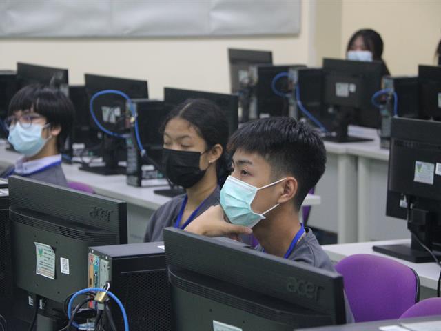 โครงการ Comp Camp