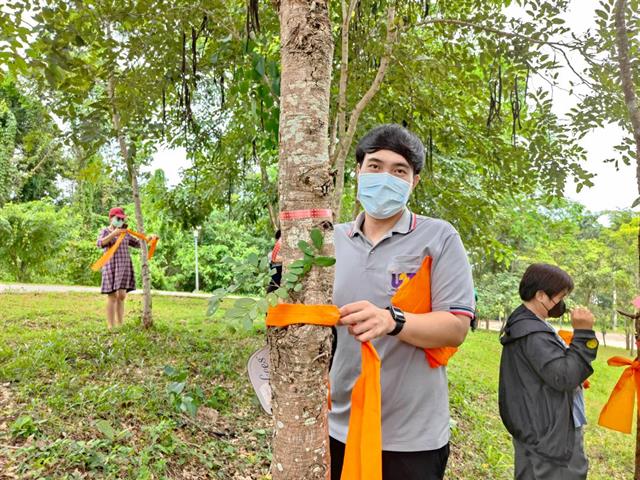 ผศ.วีระยุทธ หอมชื่น นำทีม บวชป่า ม.พะเยา