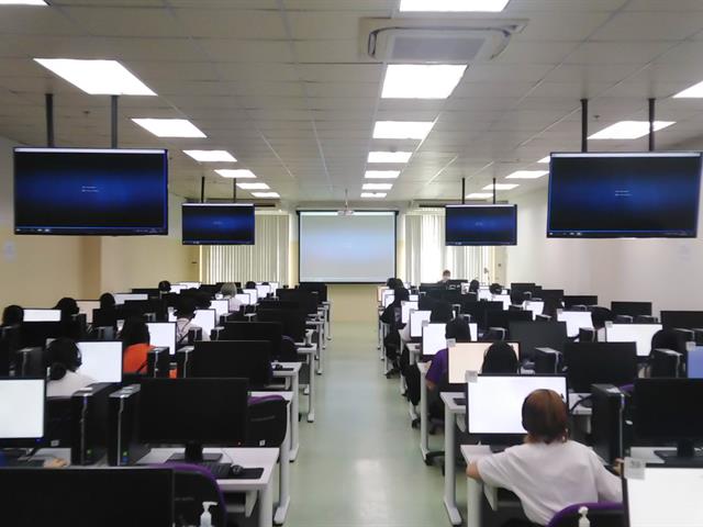 ศูนย์ภาษาคณะศิลปศาสตร์ จัดทดสอบวัดระดับความรู้ภาษาอังกฤษ สำหรับนิสิตระดับปริญญาตรี มหาวิทยาลัยพะเยา ประจำเดือนสิงหาคม 2565