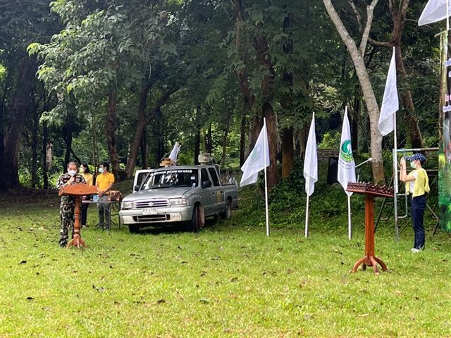 รักษ์นกยูงไทย 