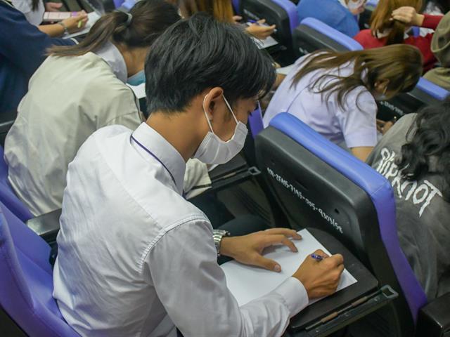 วิทยาลัยการศึกษา ดำเนินโครงการฝึกประสบการณ์วิชาชีพครูในสถานศึกษา กิจกรรม ปฐมนิเทศ อบรมเตรียมความพร้อมนิสิตฝึกประสบการณ์วิชาชีพครู