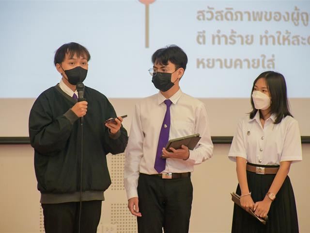 อาจารย์วิทยาลัยการศึกษา ปฏิบัติหน้าที่เป็นอาจารย์ที่ปรึกษาและผู้ประเมินผลงานของนิสิต กิจกรรมการนำเสนอผลงานในรายวิชาศึกษาทั่วไป (Pitching เน้นกระบวนการ) ของนิสิตชั้นปีที่ 2