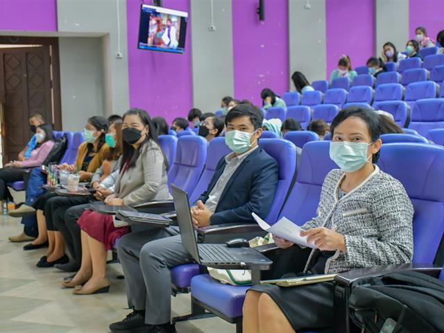 วิทยาลัยการศึกษา ดำเนินโครงการฝึกประสบการณ์วิชาชีพครูในสถานศึกษา กิจกรรม ปัจฉิมนิเทศนิสิตฝึกปฏิบัติวิชาชีพระหว่างเรียน ภาคการศึกษาต้น ปีการศึกษา 2565