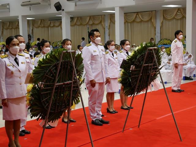 มหาวิทยาลัยพะเยา ร่วมกิจกรรมน้อมรำลึกในพระมหากรุณาธิคุณ                                        เนื่องในวันคล้ายวันสวรรคต พระบาทสมเด็จพระบรมชนกาธิเบศร  มหาภูมิพลอดุลยเดชมหาราช บรมนาถบพิตร