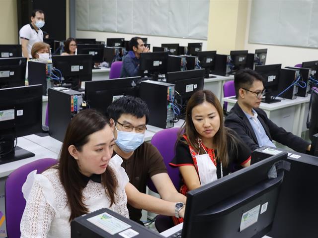 กองแผนงานได้รับเกียรติเป็นวิทยากรให้ความรู้ระบบบริหารจัดการแผนและงบประมาณ (e-Budget) แก่บุคลากรคณะบริหารธุรกิจและนิเทศศาสตร์