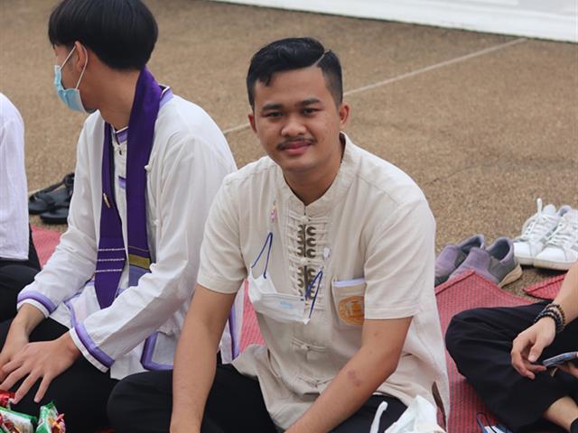 ตักบาตรเทโวโรหณะ
