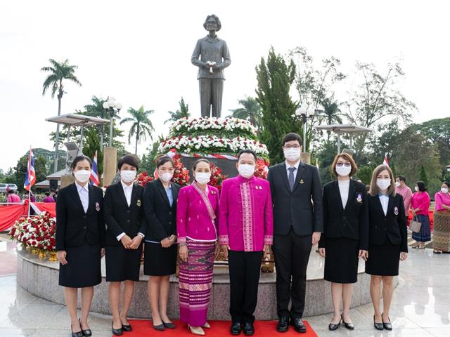 น้อมรำลึกวันคล้ายวันพระราชสมภพ “สมเด็จย่า”