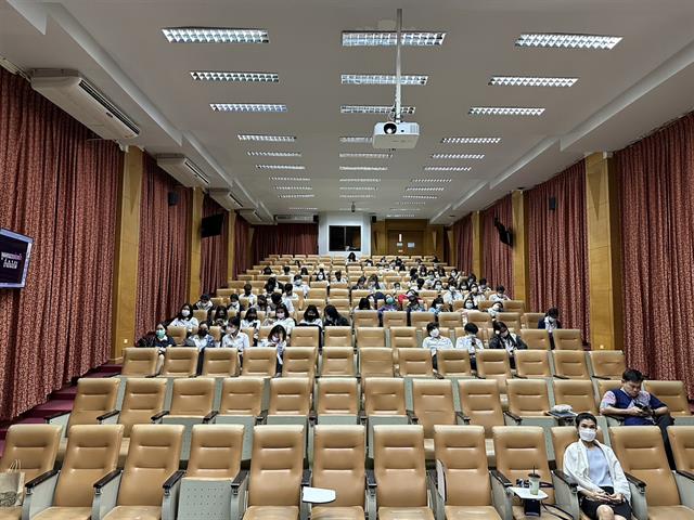 บุคลากร_คณะบริหารธุรกิจและนิเทศศาสตร์  