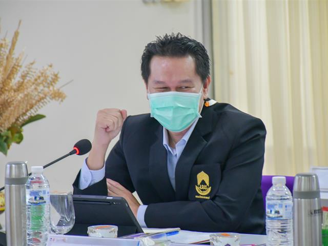 วิทยาลัยการศึกษา และคณะวิทยาศาสตร์ ต้อนรับคณะศึกษาดูงาน จากคณะวิศวกรรมศาสตร์ มหาวิทยาลัยเทคโนโลยีราชมงคลอีสาน วิทยาเขตขอนแก่น