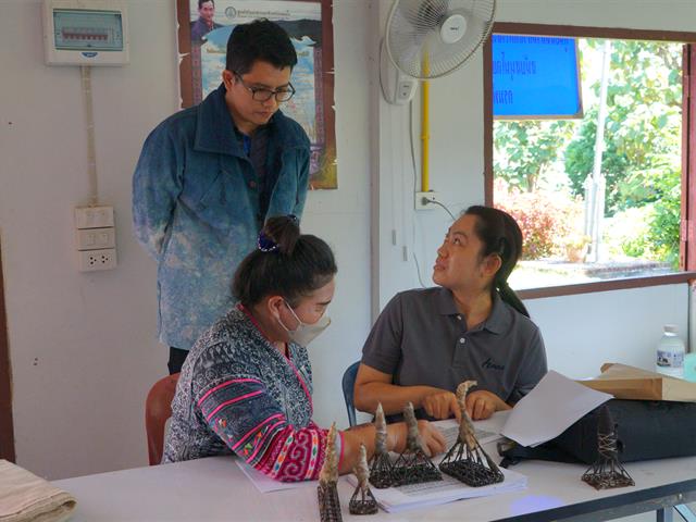 แก้ปัญหาผ้าย้อมครามสีตก
