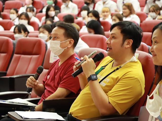 Pitching ในโครงการผลิตบัณฑิตพันธุ์ใหม่
