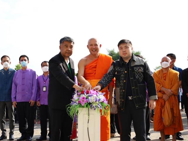 ร่วมเปิด ศูนย์ไกล่เกลี่ยข้อพิพาทภาคประชาชน ตำบลริมกก (วัดห้วยปลากั้ง) จังหวัดเชียงราย และมหกรรมไกล่เกลี่ยหนี้สินลูกหนี้ครัวเรือน 