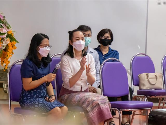 คณะศิลปศาสตร์ ให้การต้อนรับคณะครูและนักเรียน โรงเรียนจักรคำคณาทร จังหวัดลำพูน
