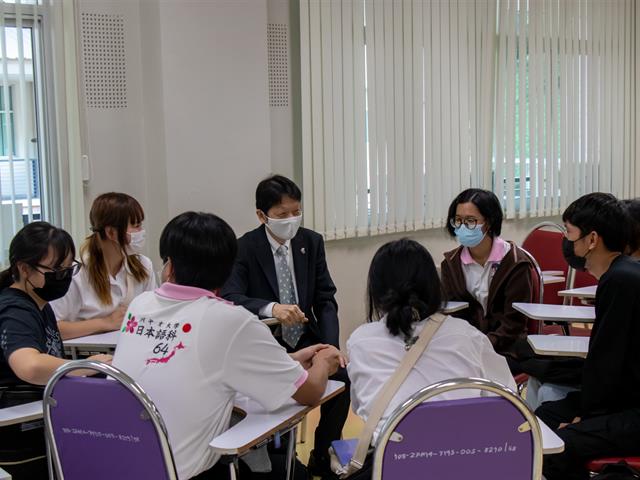 คณะศิลปศาสตร์ให้การต้อนรับกงสุลใหญ่ สถานกงสุลใหญ่ญี่ปุ่น ณ นครเชียงใหม่