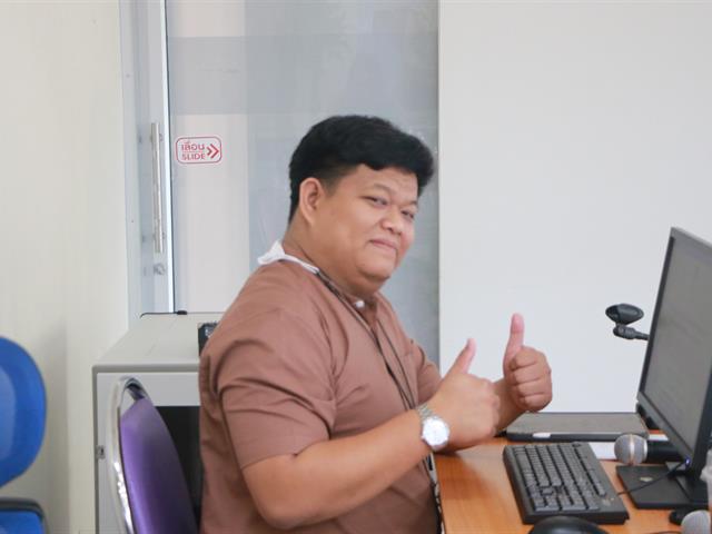 คณะสาธารณสุขศาสตร์ ได้ดำเนินกิจกรรมการพัฒนางานประจำสู่งานวิจัย (R2R) ภายใต้โครงการพัฒนาการปฏิบัติงานของบุคลากรสายวิชาการและสายสนับสนุน เพื่อพัฒนาเข้าสู่ตำแหน่งที่สูงขึ้น 